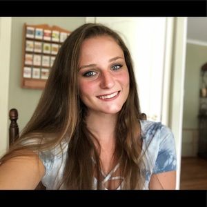 Meet your Posher, Megan